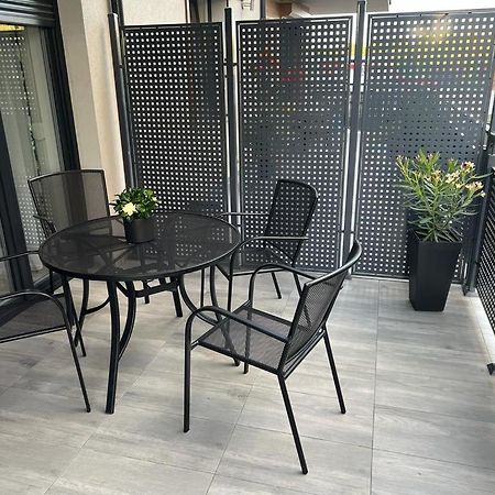 Apartament Korczak Park Kaliszki Exteriör bild